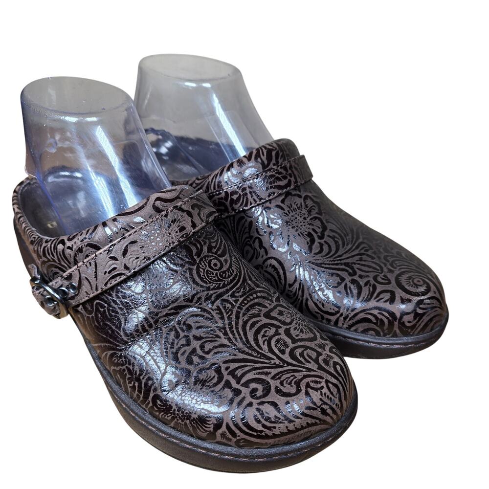 Dansko Allison Brown Leather Embossed Floral Mules Slipon Shoes Size 36 US 5.5-6